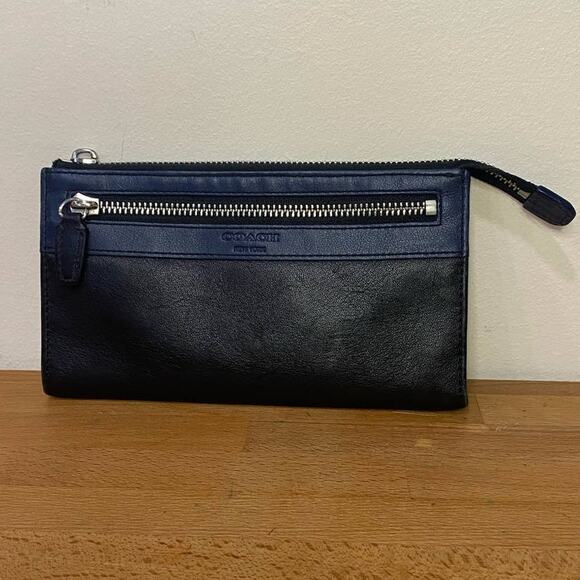 Coach Wristlet Wallet Bi-Color Navy Blue and Black zipper Bag Metal Zip Leather - Picture 1 of 10